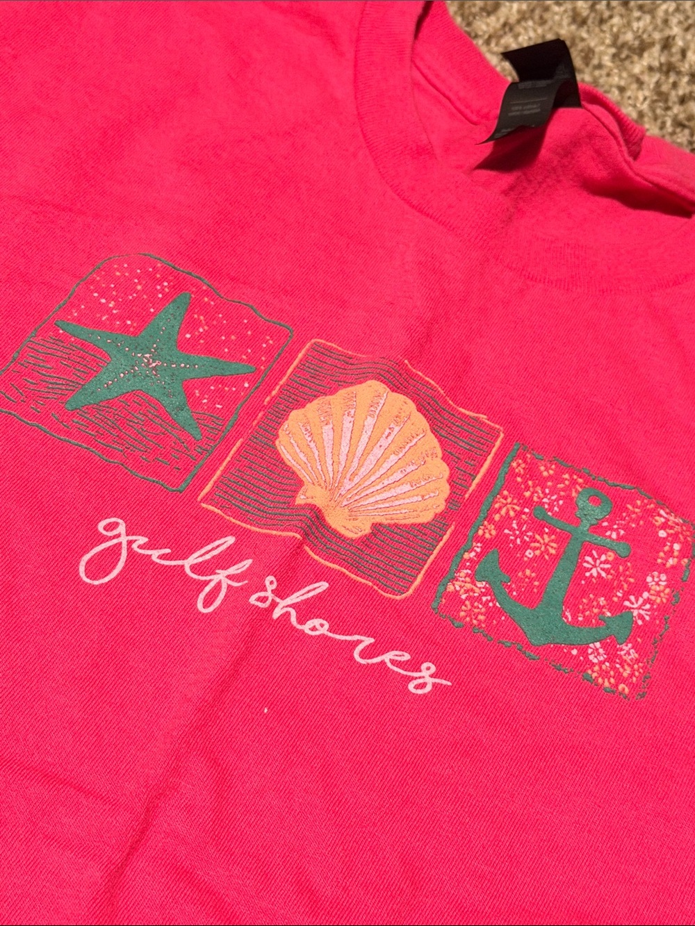 Gulf Shores 3-design tee in hot pink (L) - EUC